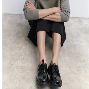 ZARA Laced Oxfords Patent Leather Black Sz 40 / US 9